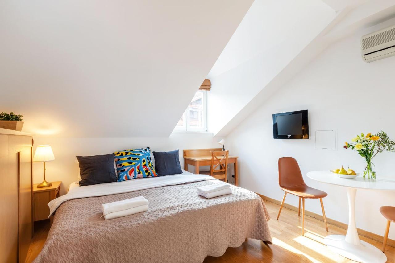 Cathedral Apartments By Reside Baltic Vilnius Exterior photo