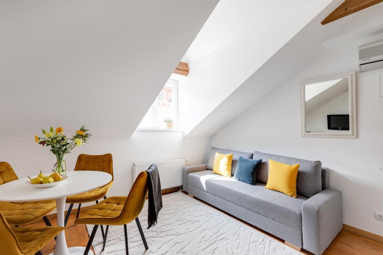 Cathedral Apartments By Reside Baltic Vilnius Exterior photo